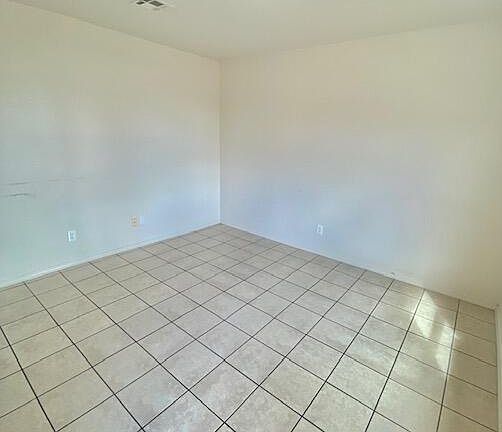2nd image of 2631 Idalia Ave Unit A