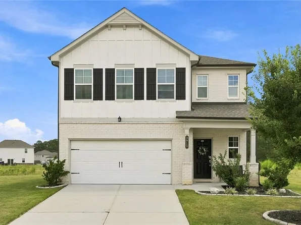 3913 Rustic Barn Way, Loganville, GA 30052