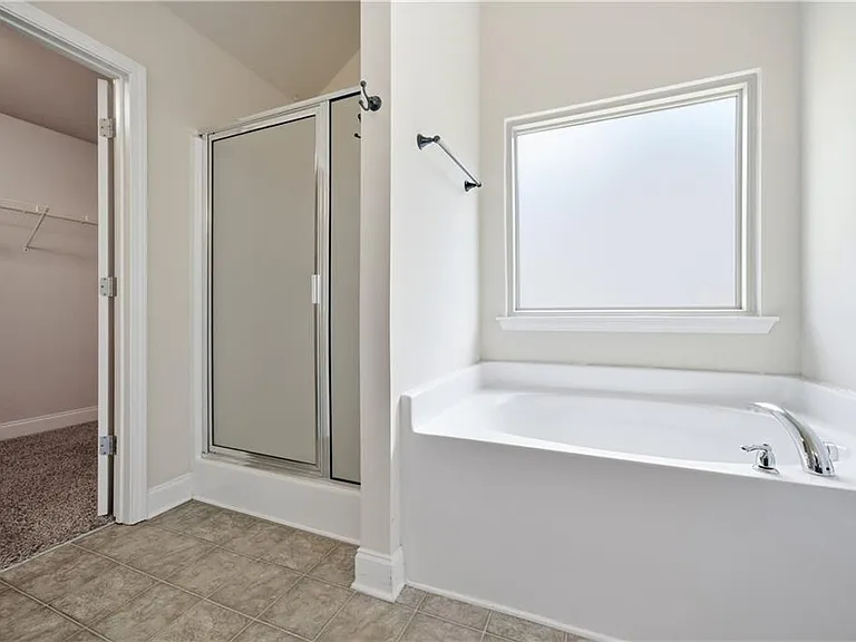 1268 Mitford Ln — Photo 22