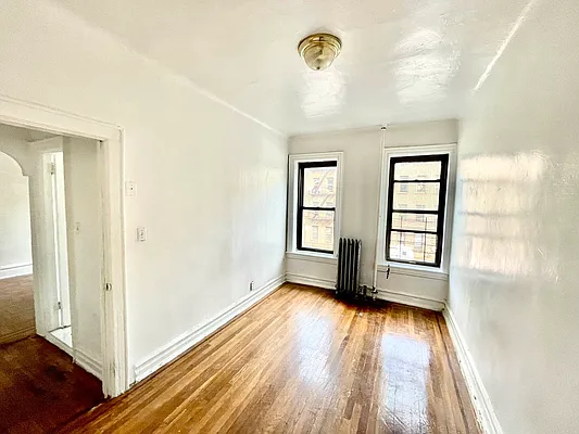 Rented by Pear NYC LLC | media 33