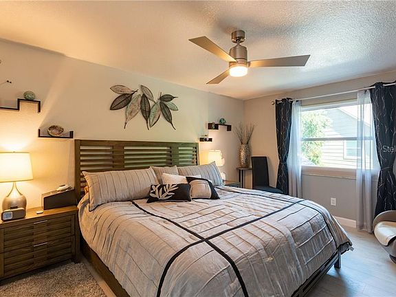 5th image of 2809 Delachaise Ct #82