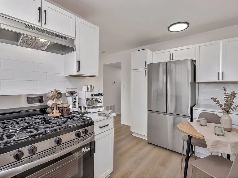 2535 Lysle Ln #4B — Photo 7