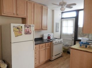 733 Elm St #310, Winnetka, IL 60093