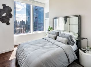 515 W 36th St APT 26D, New York, NY 10018