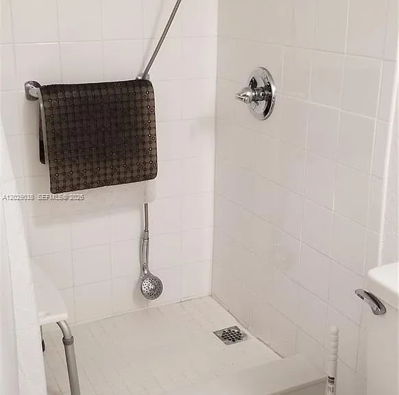 14201 N Kendall Dr #212-D — Photo 30