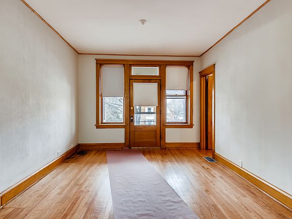 2nd image of 4217 N Oakley Ave #2