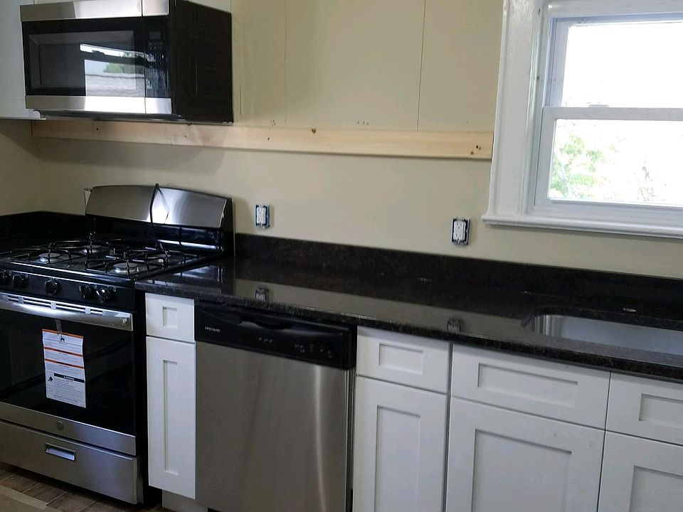 1st image of 44 Tappan Ave Fl 2nd