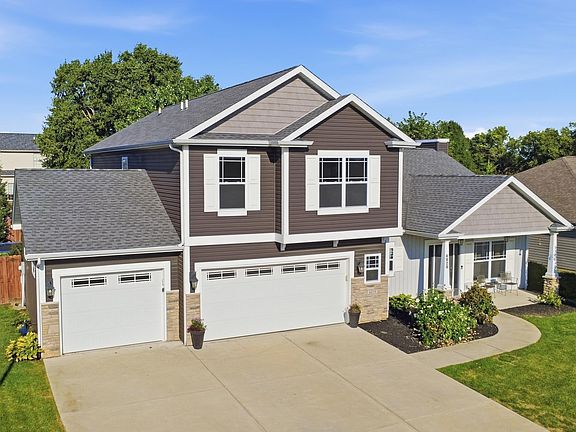 2nd image of 4020 Scoria St
