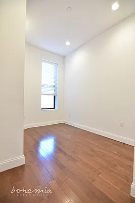 Rented by Bohemia Realty Group | media 22