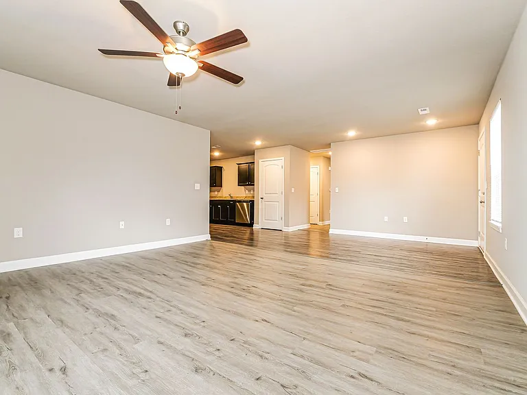 8207 SW 3rd St — Photo 5
