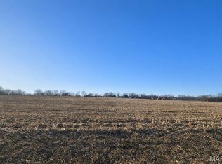 2285 Staunton Rd, Troy, IL 62294