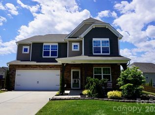 7708 Kelburn Ln, Charlotte, NC 28273