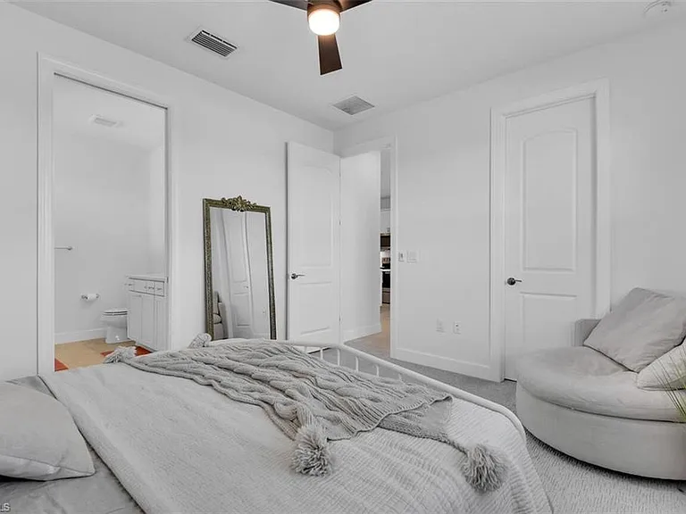 9605 Bexley Dr — Photo 14