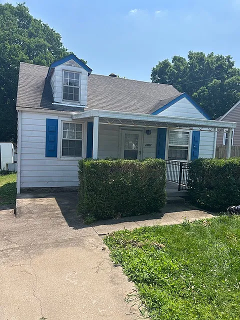 2 bed, 1036 sqft, $1,148 — Photo 2