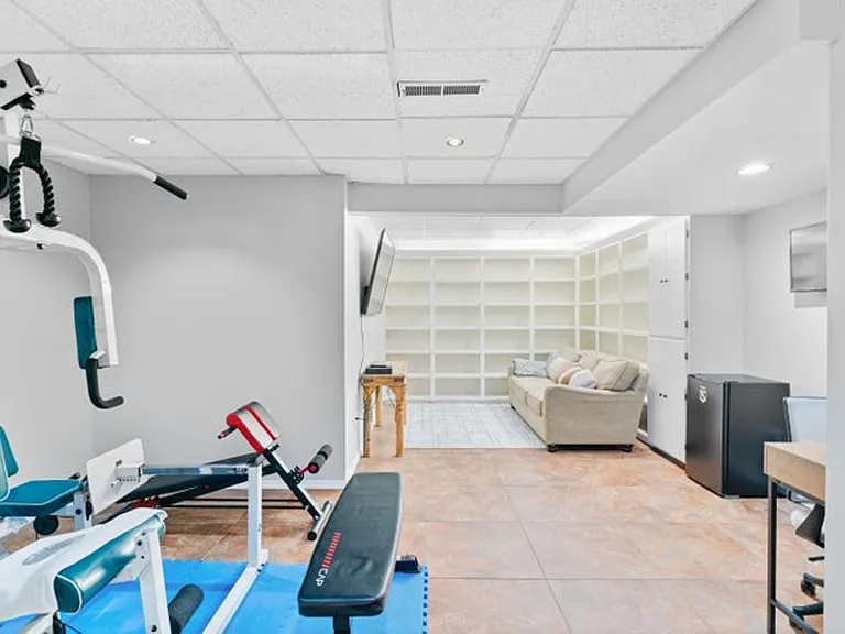 840 E Gaslight Dr — Photo 25