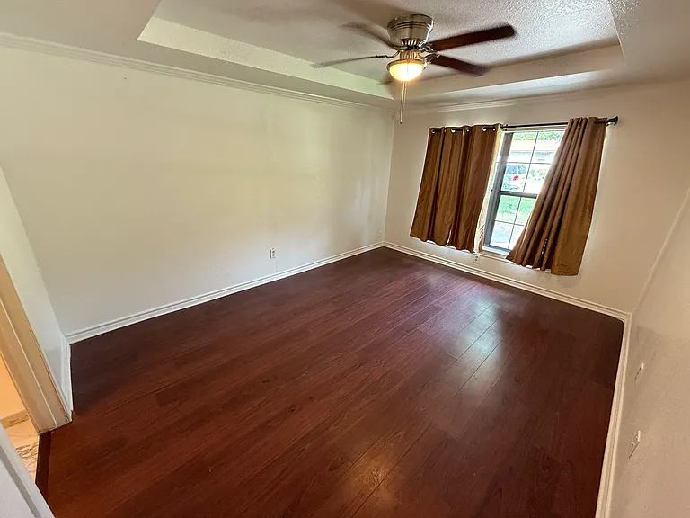 727 Circle Dr — Photo 6