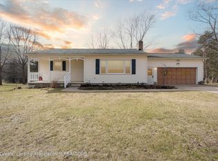 440 S Waverly Rd, Eaton Rapids, MI 48827