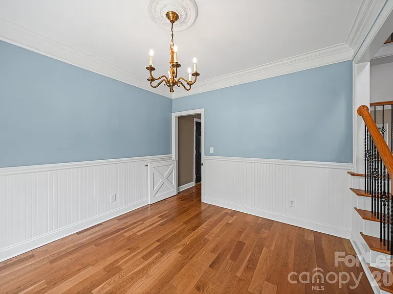 7107 Nesbit Rd — Photo 10