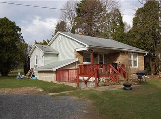 1179 Slippery Rock Rd, Grove City, PA 16127