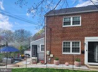6004 Longfellow St, Riverdale, MD 20737