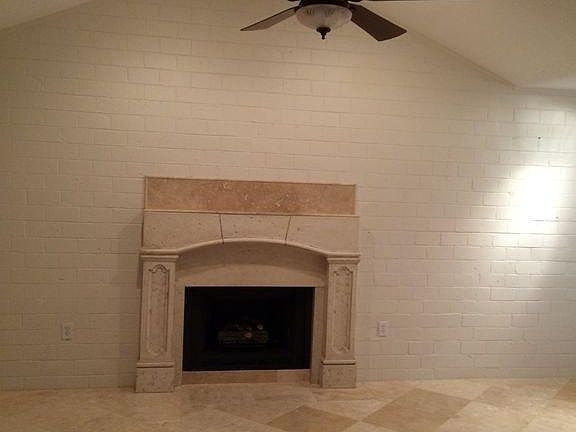 High ceilings, Large open living space