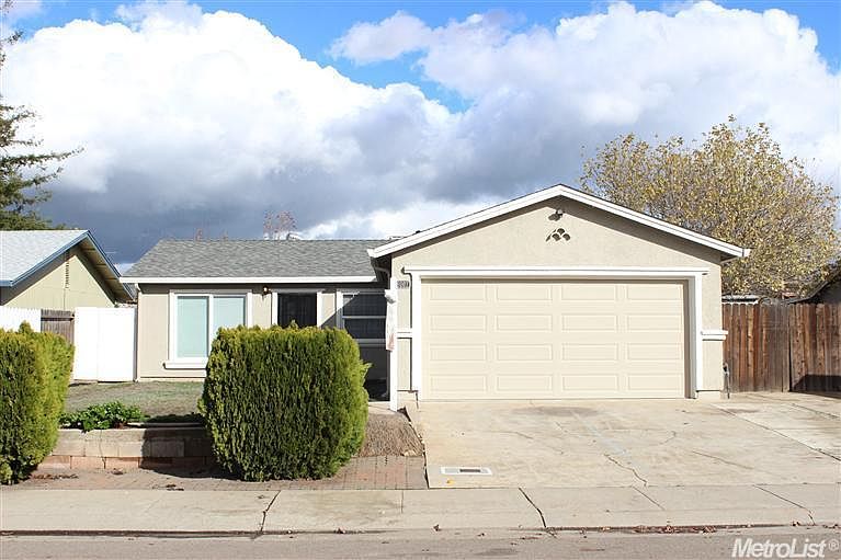 19002 N Lockewood Ln, Lockeford, CA 95237 Zillow
