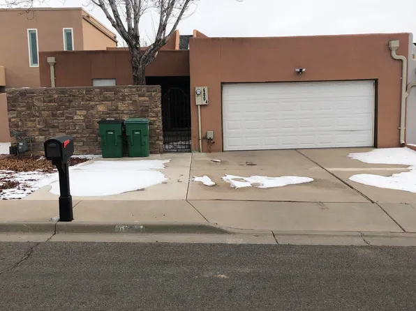 6004 Tee Ct, Farmington, NM 87402