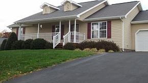 1st image of 175 Royal Oaks Dr