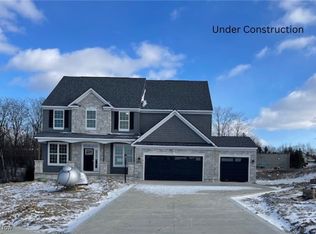 1931 Lowland Cir, Brunswick, OH 44212