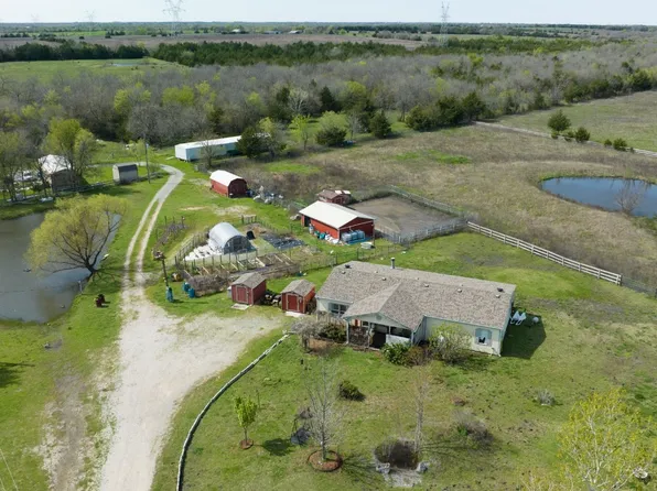 2206 County Road 1073, Greenville, TX 75401