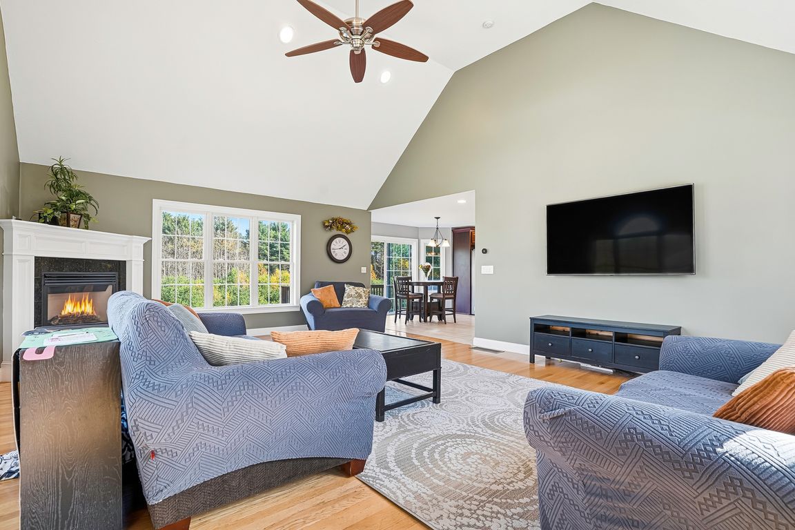 next background image