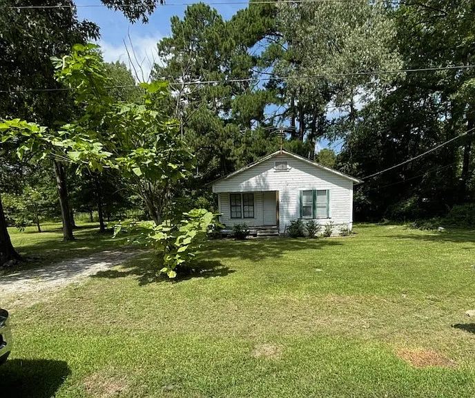 204 Peach St — Photo 1