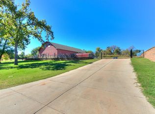 2111 N Anderson Rd, Choctaw, OK 73020