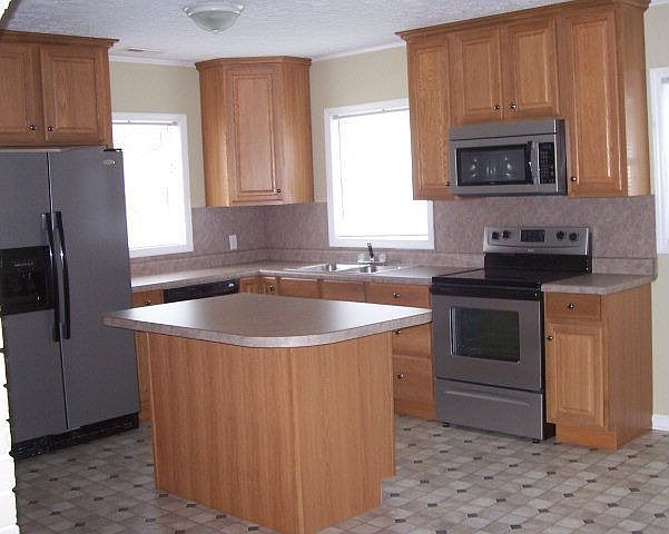 2nd image of 152 Hywood Rd