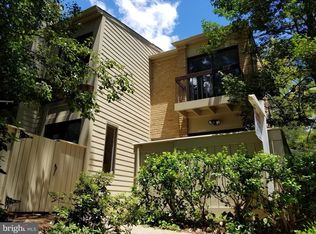 9312 Grazing Ter, Gaithersburg, MD 20886
