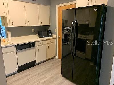 4th image of 5782 Granite Ln