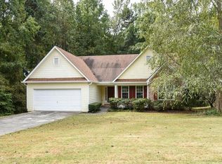 3690 Rivendell Ln, Cumming, GA 30040