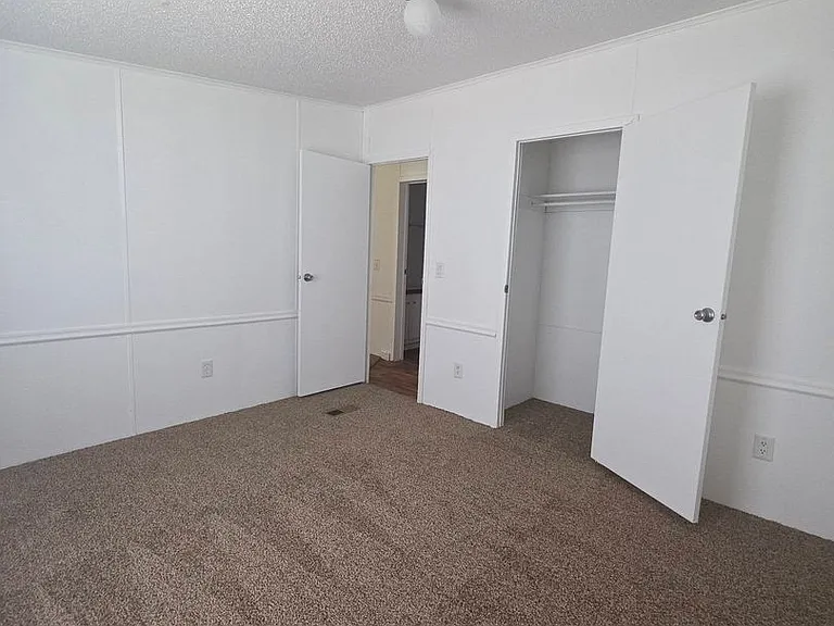 651 Gibson Rd — Photo 15