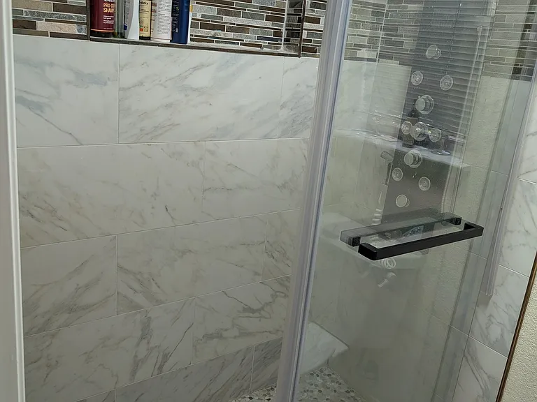 9910 Jasmine Creek Dr — Photo 29