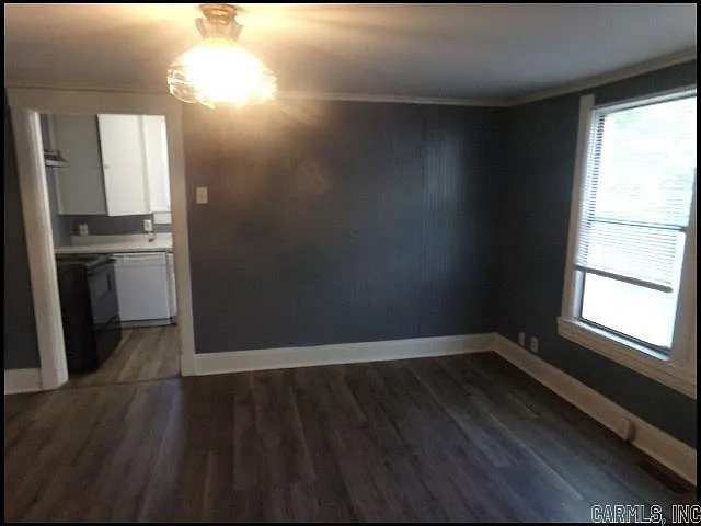 922 W 21st St #2 — Photo 10