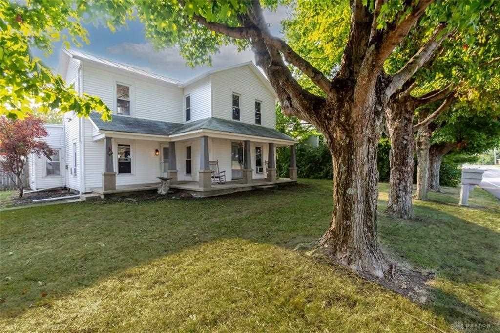 Real estate listing image