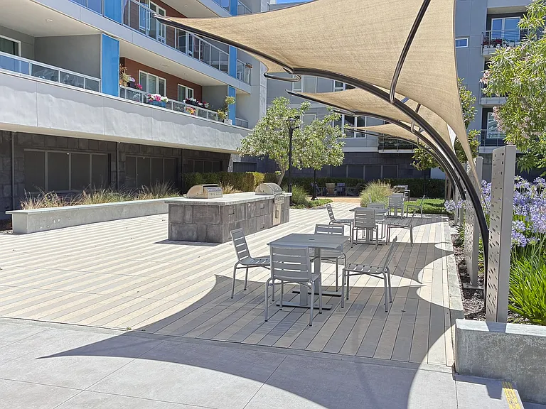 5925 Charlotte Dr #208 — Photo 23