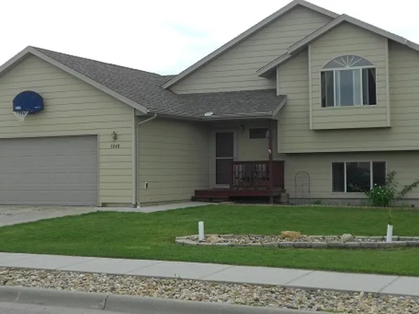 5048 Williams St, Rapid City, SD 57703