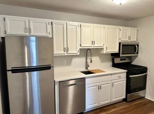 280 3rd St APT 3, Troy, NY 12180