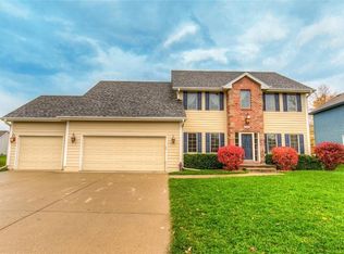 2581 NW 160th St, Clive, IA 50325