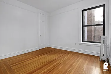 Rented by REZI