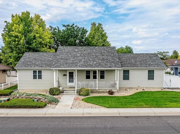 160 S Mountain View St, Powell, WY 82435