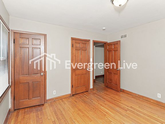 5th image of 7333 W Medford Ave