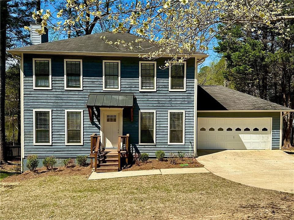 1st image of 210 Lakeland Ct