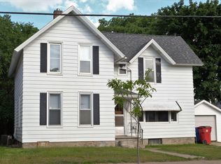 464 Lafayette St, Winona, MN 55987